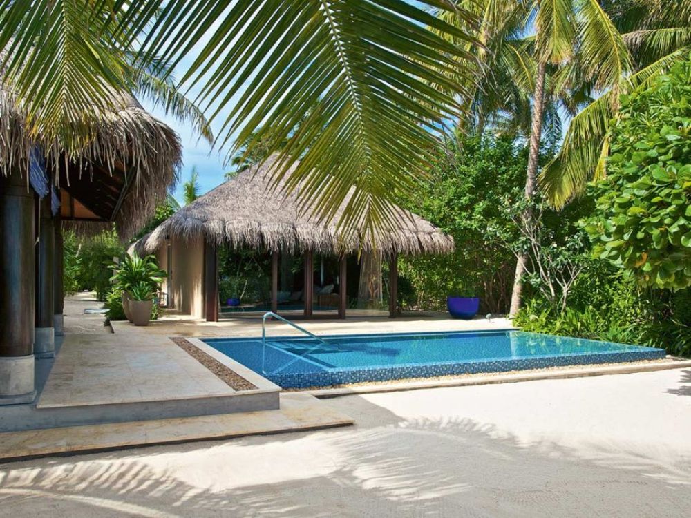 content/hotel/Velaa Private Island/Accommodation/Beach Pool Villa/Velaa-Acc-BeachPoolVilla-05.jpg